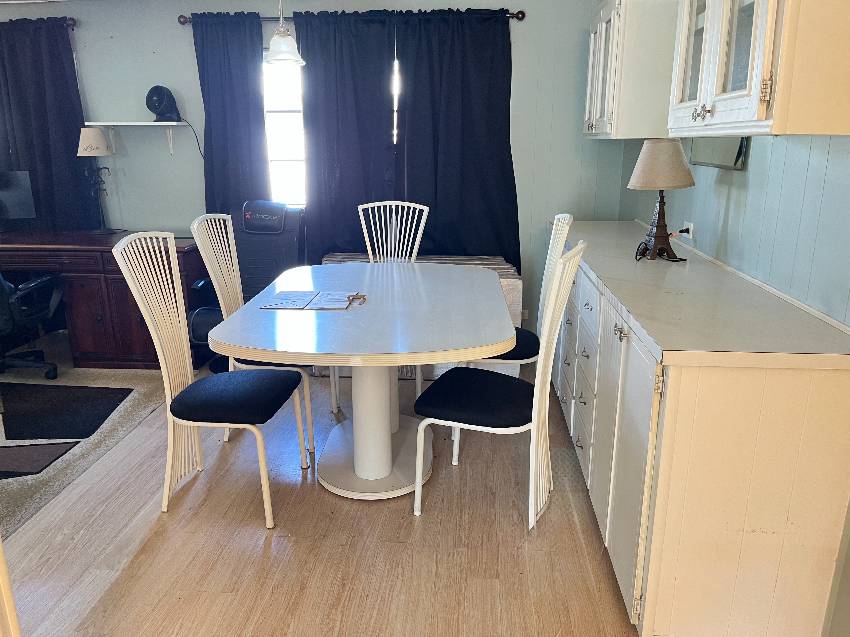 914 Eleuthera a Venice, FL Mobile or Manufactured Home for Sale